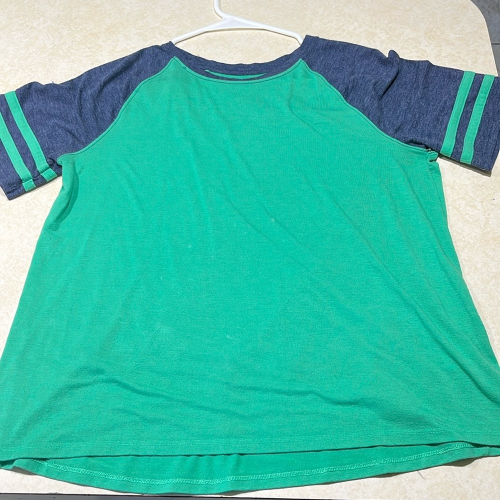 So Sporty Tee. Size: women’s medium. Barely worn, good condition.